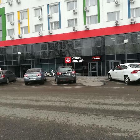 Smart-House Smart Kvartira S Kukhnei Vozle Metro. Kiev Exterior foto